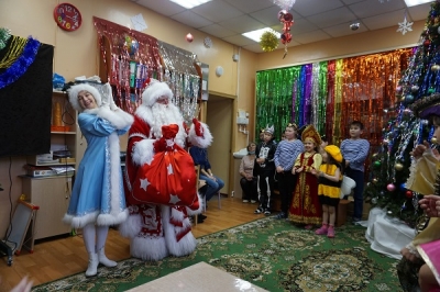 В КГОБУ «Камчатская санаторная школа-интернат» прошел новогодний утренник