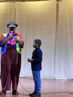 10 октября воспитанники школы-интерната побывали на представлении  Шоу-цирка «Империя» в ДК «Радуга» п. Пионерского. Было очень интересно и весело!