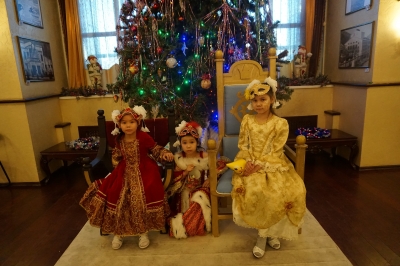 24 декабря трое воспитанников КГОБУ «Камчатская санаторная школа-интернат», посетили Губернаторскую елку