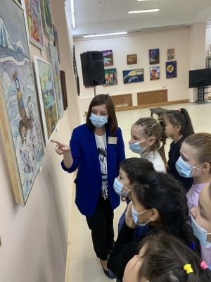 Воспитанники посетили выставку в  Краевом художественном музее