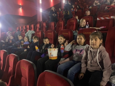 7 сентября воспитанники  КГОБУ «Камчатская санаторная школа-интернат» посетили киноцентр «Лимонад», где посмотрели новый мультфильм «Финник».